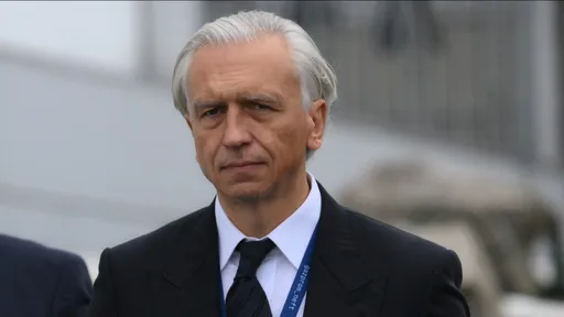Дюков не исключил снятие санкций с России до перемирия на Украине