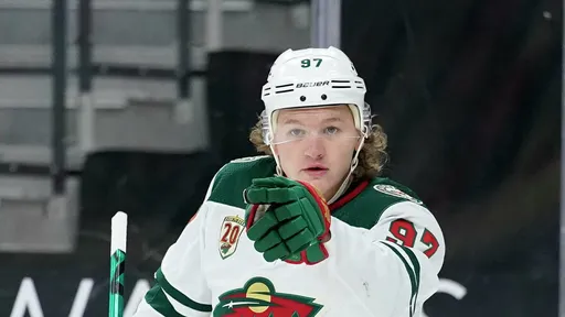 TSN включил Капризова, Василевского и Шестёркина в топ-20 лучших игроков НХЛ