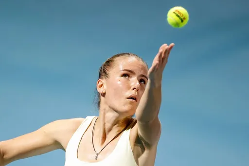Россиянка Прозорова не смогла выйти в третий круг турнира WTA-250 в Мемфисе