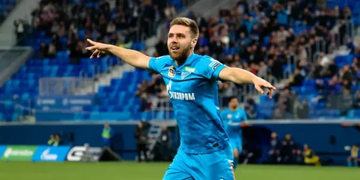 Сергеев считает, что Промес незаслуженно остался без наказания за драку в матче «Зенит» — «Спартак»
