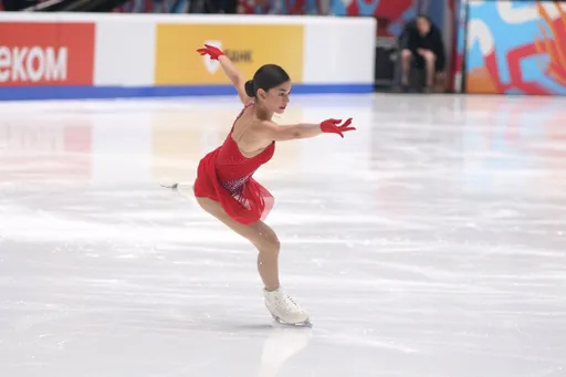 Петросян прилетела в Милан на Олимпийские игры-2026