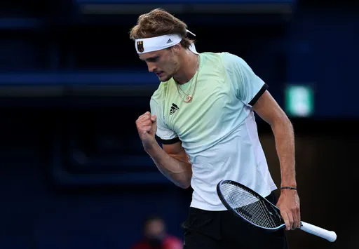 Зверев стал соперником Медведева в полуфинале Australian Open-2024