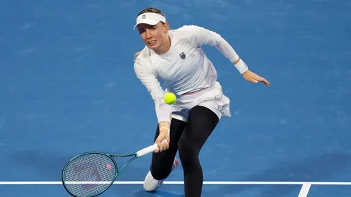 Александрова выбила Соболенко с турнира WTA-1000 в Дохе