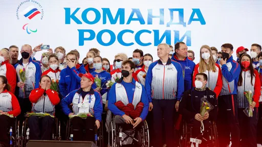 В Кремле наградили российских призёров Паралимпиады-2024