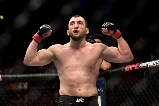 Магомедов: если бы Салихов попал в UFC на 10 лет раньше, был бы в топ-5