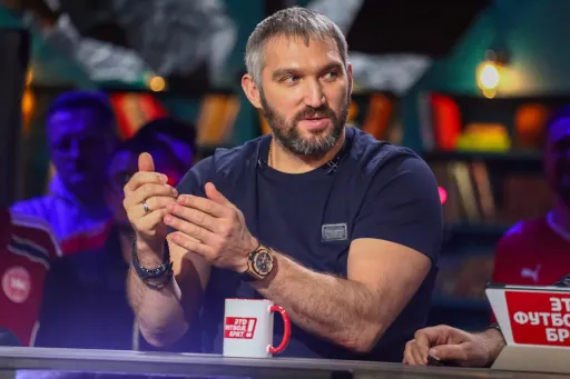 Овечкин рассказал о знакомстве с Ди Каприо в ресторане