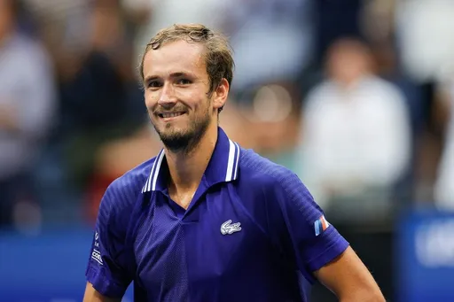Пятеро россиян заявлены в мужскую сетку Australian Open-2025