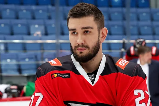 «Амур» подписал однолетний контракт с защитником Войновым
