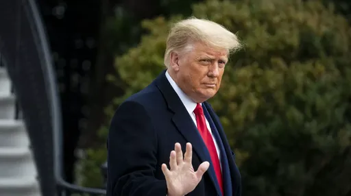 Хоккейная сборная США хочет пригласить Трампа на финал с Канадой