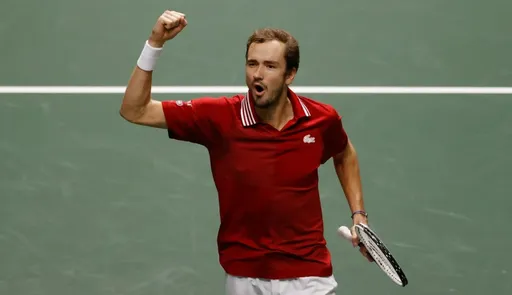 Веснина выразила надежду на то, что Медведев выиграет Australian Open в 2025 году
