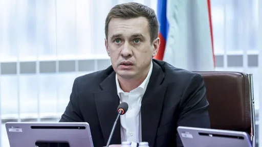 Алаев рассказал, что передал Галицкому государственную награду