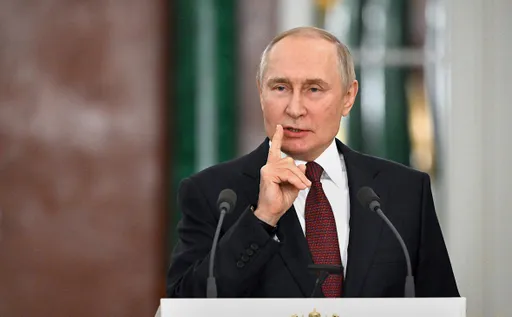Путин поручил Правительству России способствовать проведению международных соревнований среди стран ШОС