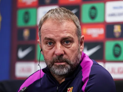 Marca: Флик может покинуть «Барселону» летом