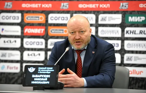 «Автомобилист» продлил контракт с главным тренером команды Заварухиным