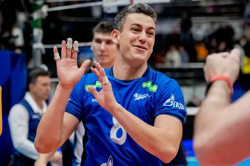 Французский волейболист Гребенников объяснил, почему остался играть в России