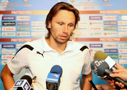 Попов раскритиковал РПЛ и судей: чемпионат стал очень средним