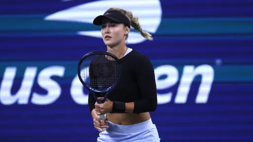 Калинская снялась с полуфинального матча турнира категории WTA-250