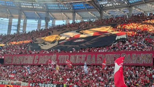 «Спартак» выиграл битву фанатов, но проиграл на поле: репортаж с Суперкубка России