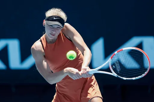 Корнеева победила Валентову и вышла в полуфинал турнира WTA-250 в Афинах