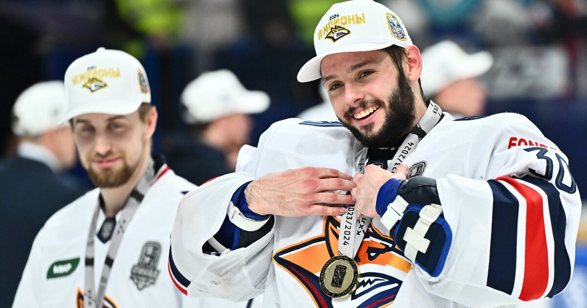 Илья Набоков стал лучшим новичком сезона FONBET КХЛ