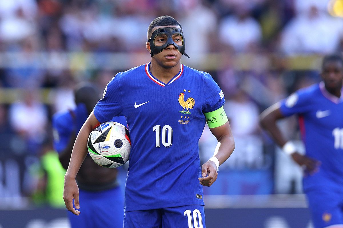 Мбаппе отреагировал на выход сборной Франции в плей-офф Евро-2024