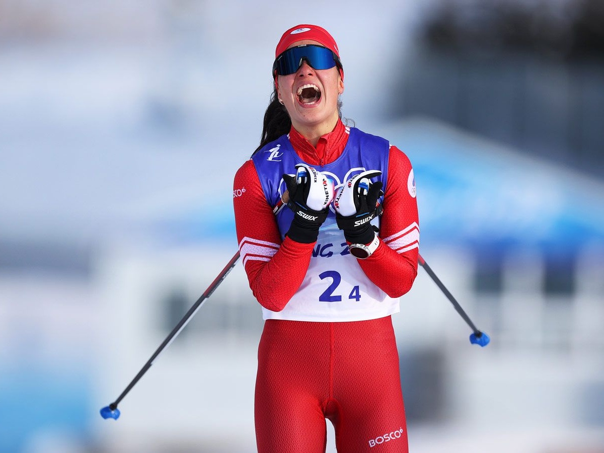 Вероника Степанова выиграла женский скиатлон на 20 км на Спартакиаде-2024