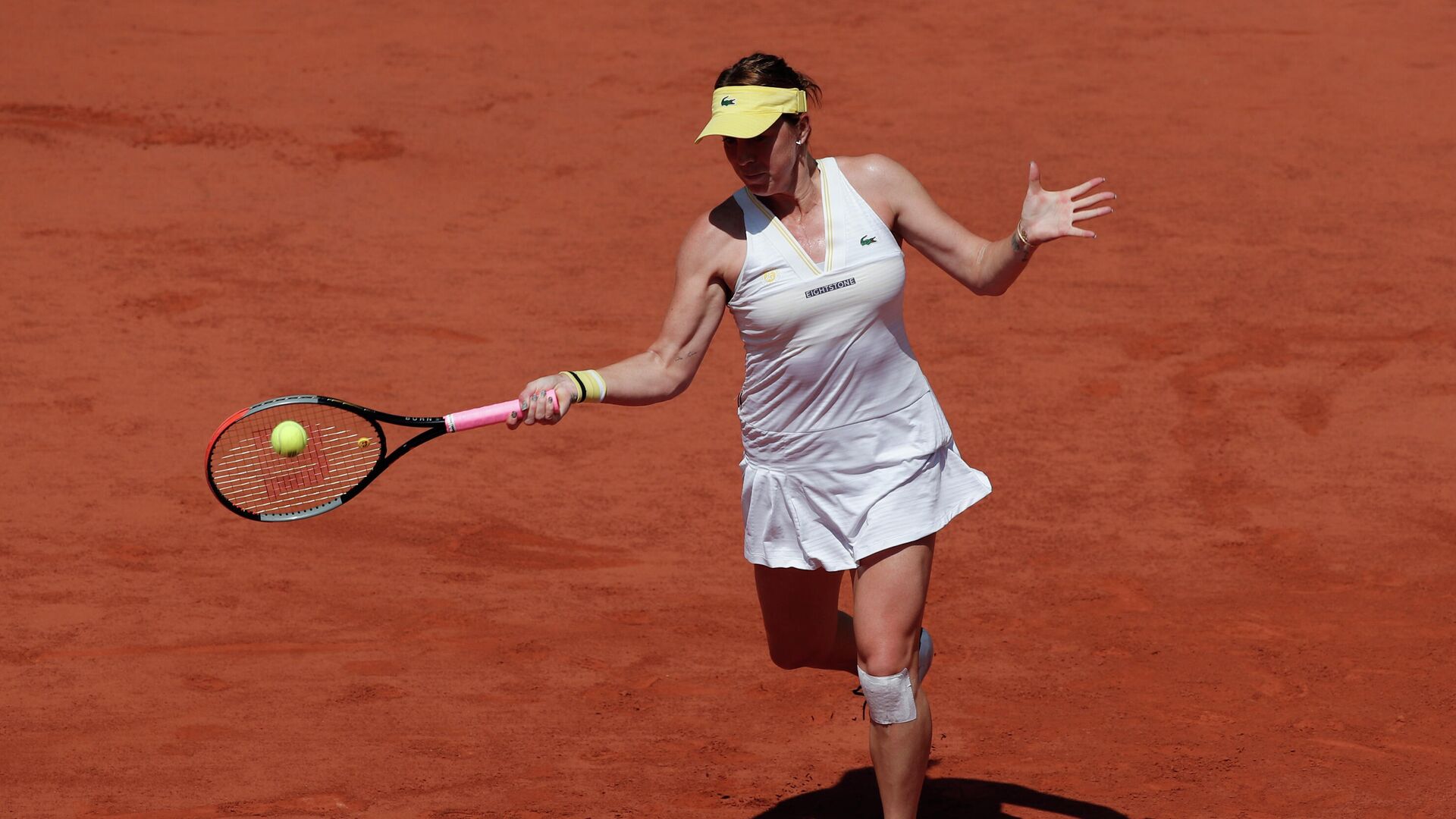Российская теннисистка Павлюченкова проиграла Коллинс на турнире в США
