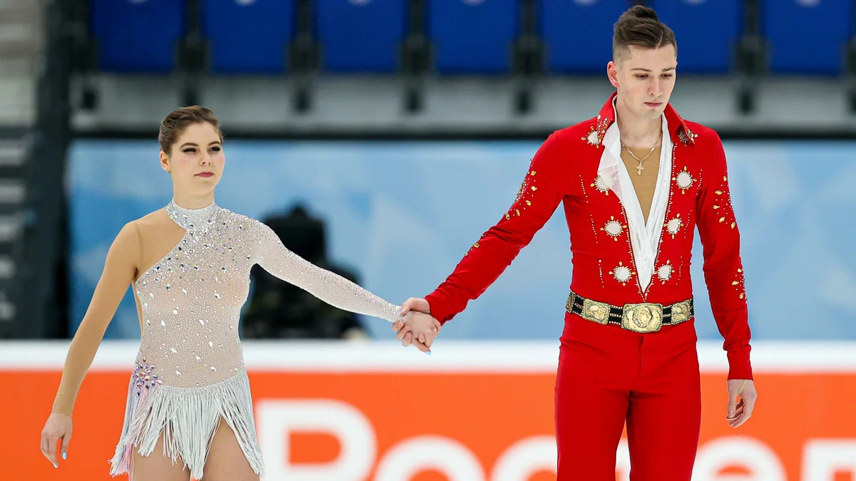 Мишина и Галлямов с мировым рекордом победили на чемпионате Санкт-Петербурга