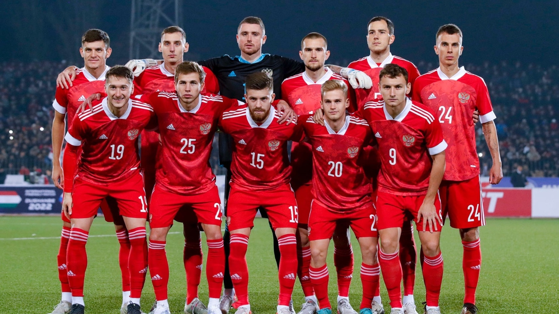 Сборная России по футболу отправилась в Турцию на матч с Кенией