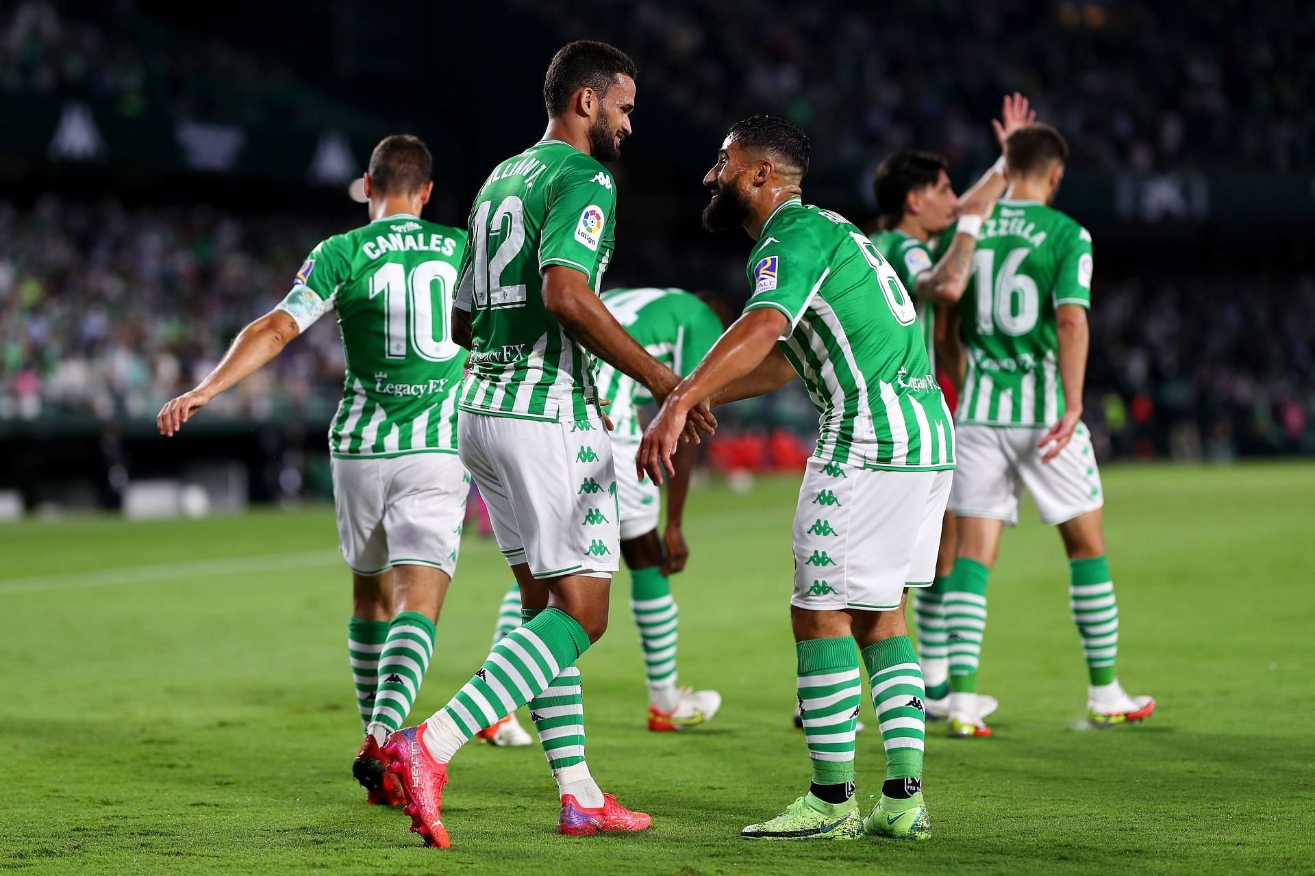 Бетис арис 9 ноября. ФК Бетис. Бетис ФК 2021. Бетис 2022. Real Betis FC.