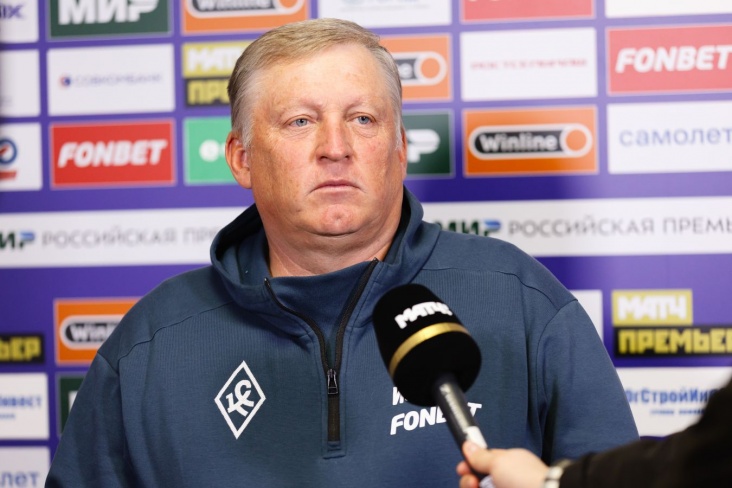 Игорь Осинькин отметил, что в игре с «Оренбургом» «Крылья» не забили свои моменты