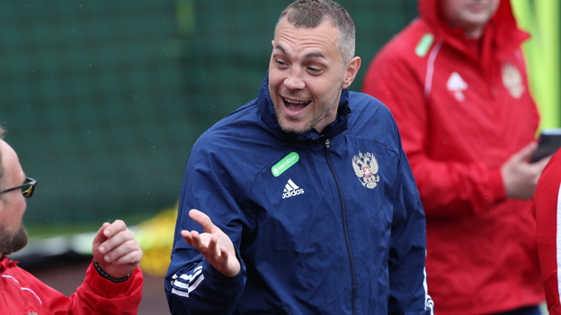Божович отметил, что у Карпина есть своё мнение по поводу Дзюбы в сборной России