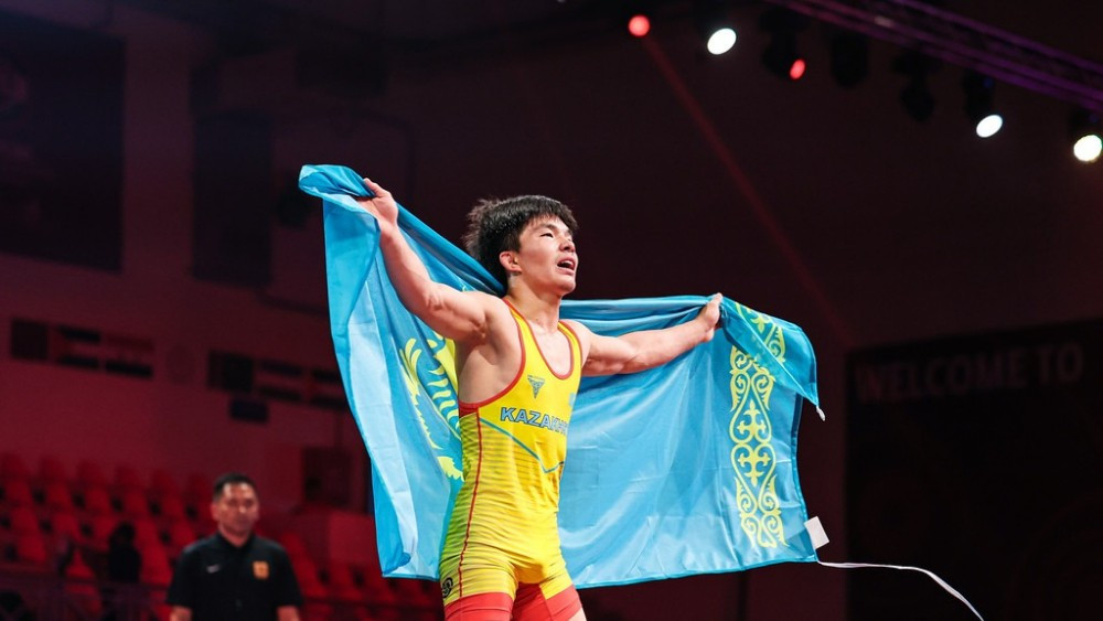 Казахстанские борцы выиграли медальный зачет молодежного чемпионата Азии