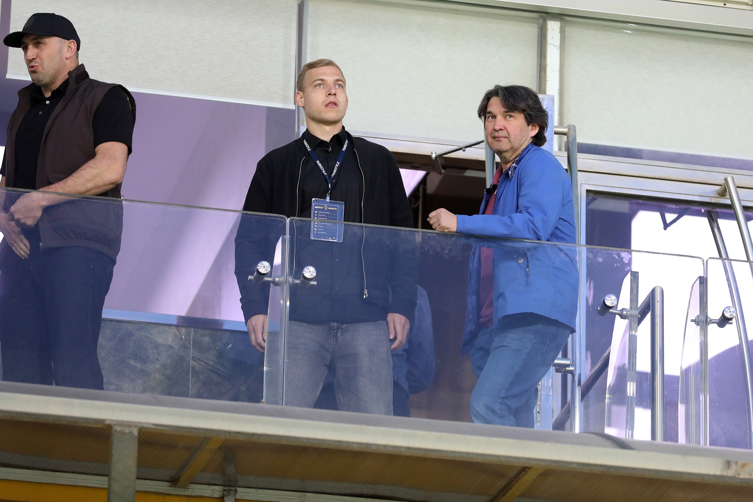 Шамиль Газизов (справа)