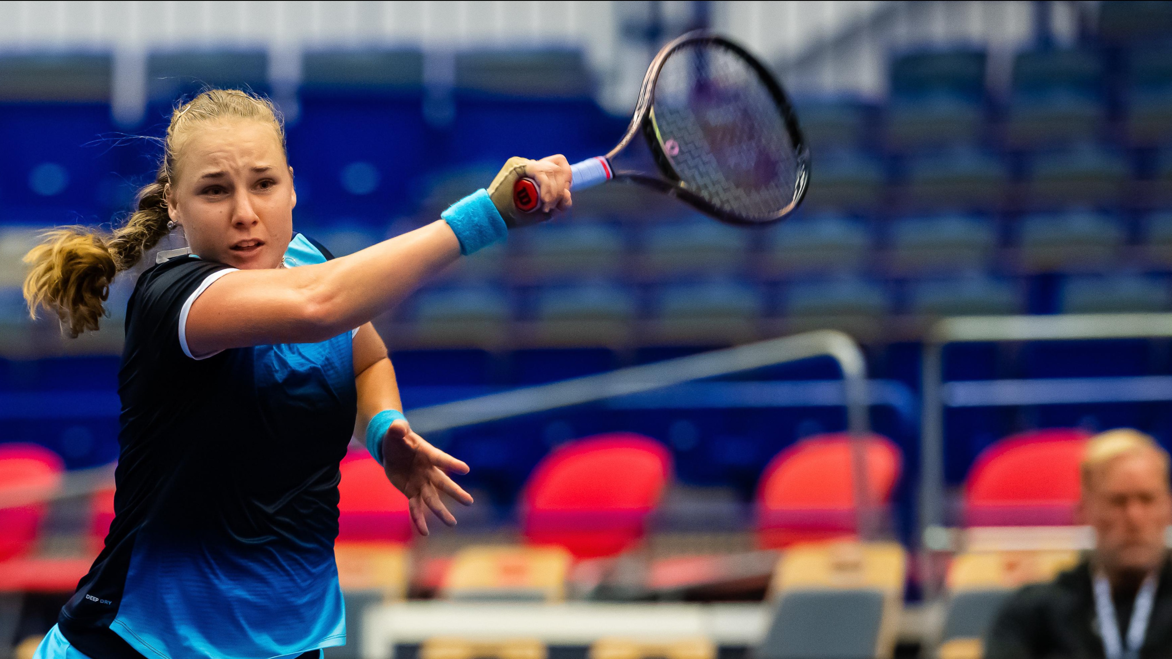 Блинкова вышла во 2-й круг теннисного турнира в Гонконге