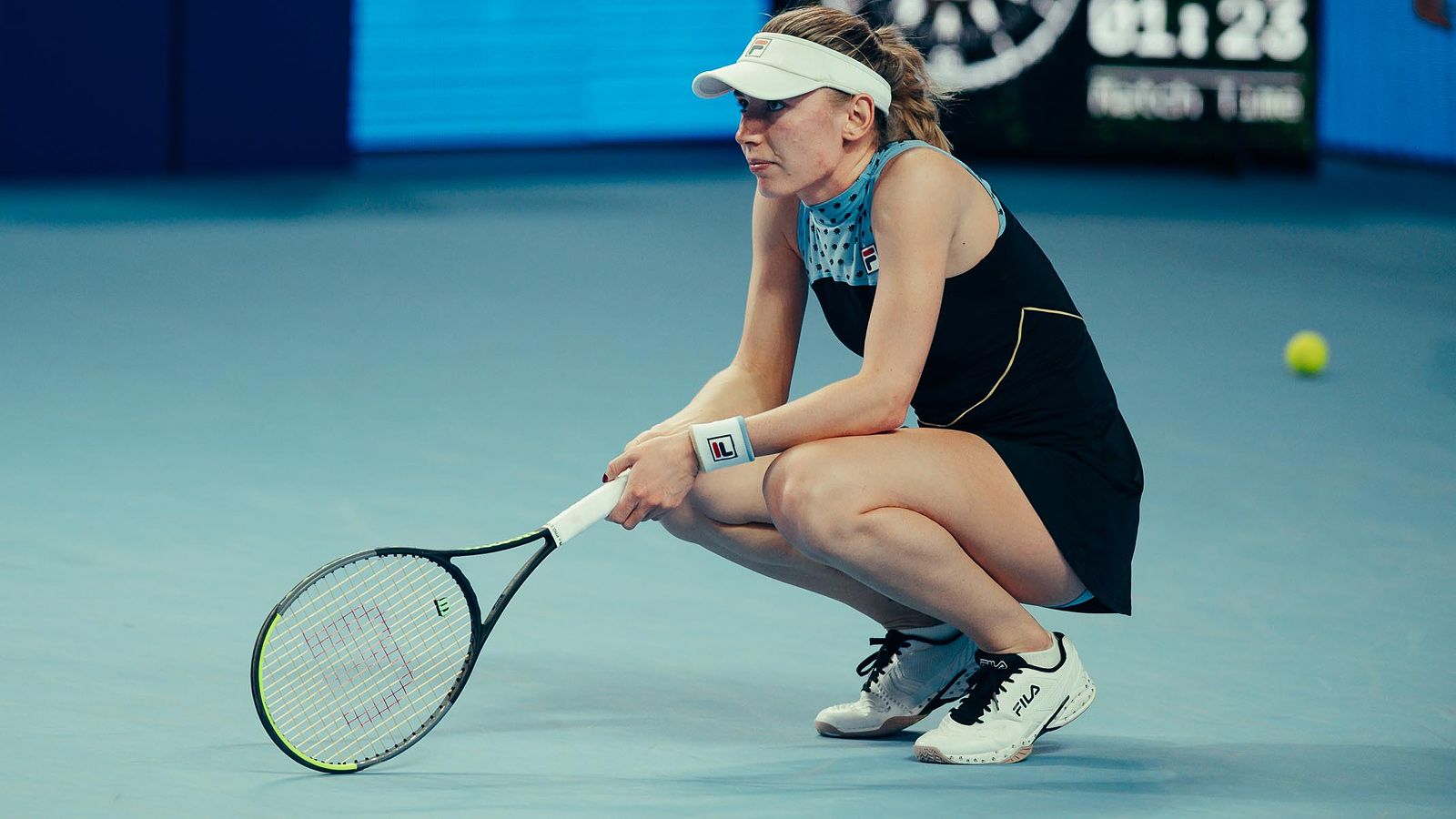 Александрова уступила Путинцевой во втором круге турнира WTA в Индиан-Уэллсе