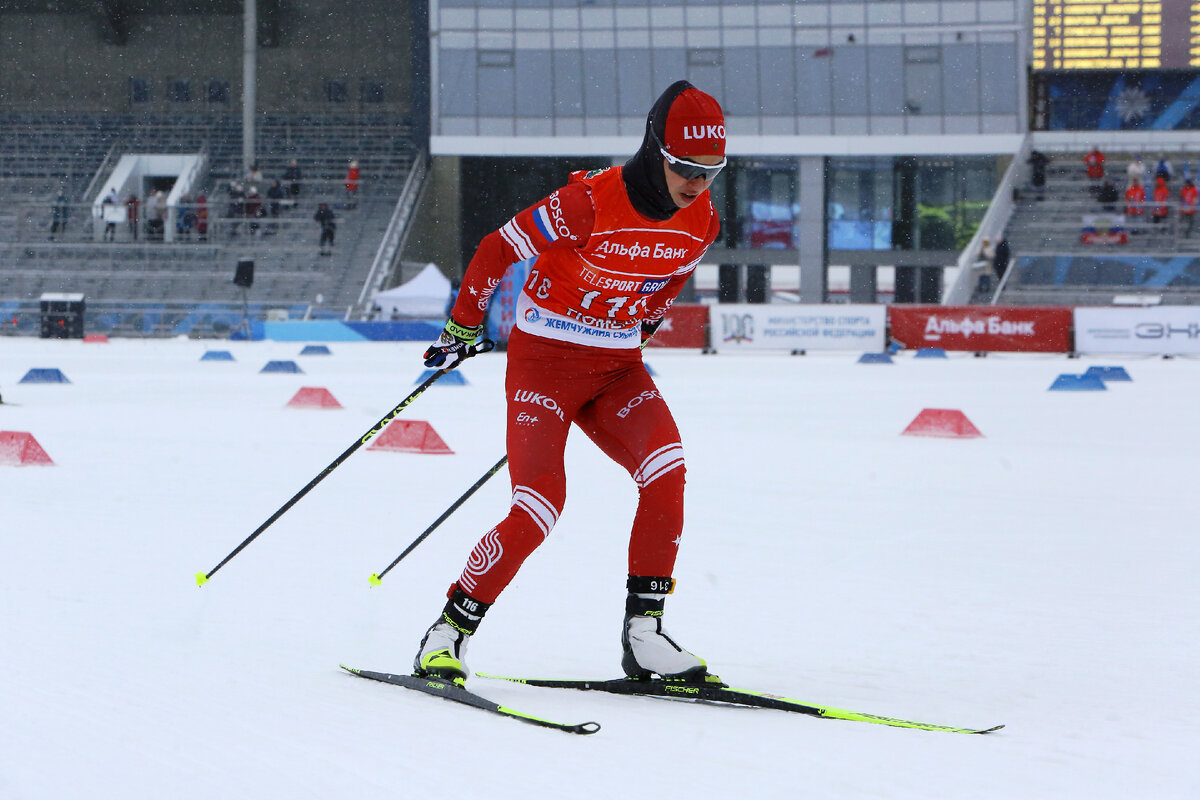 Лыжница Степанова выиграла масс-старт классическим стилем на втором этапе Кубка России