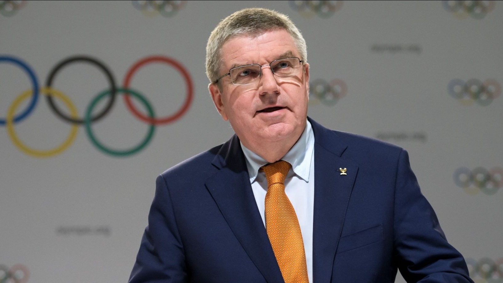 Жуков считает, что МОК пытается удержаться на двух стульях в вопросе допуска россиян на Олимпиаду