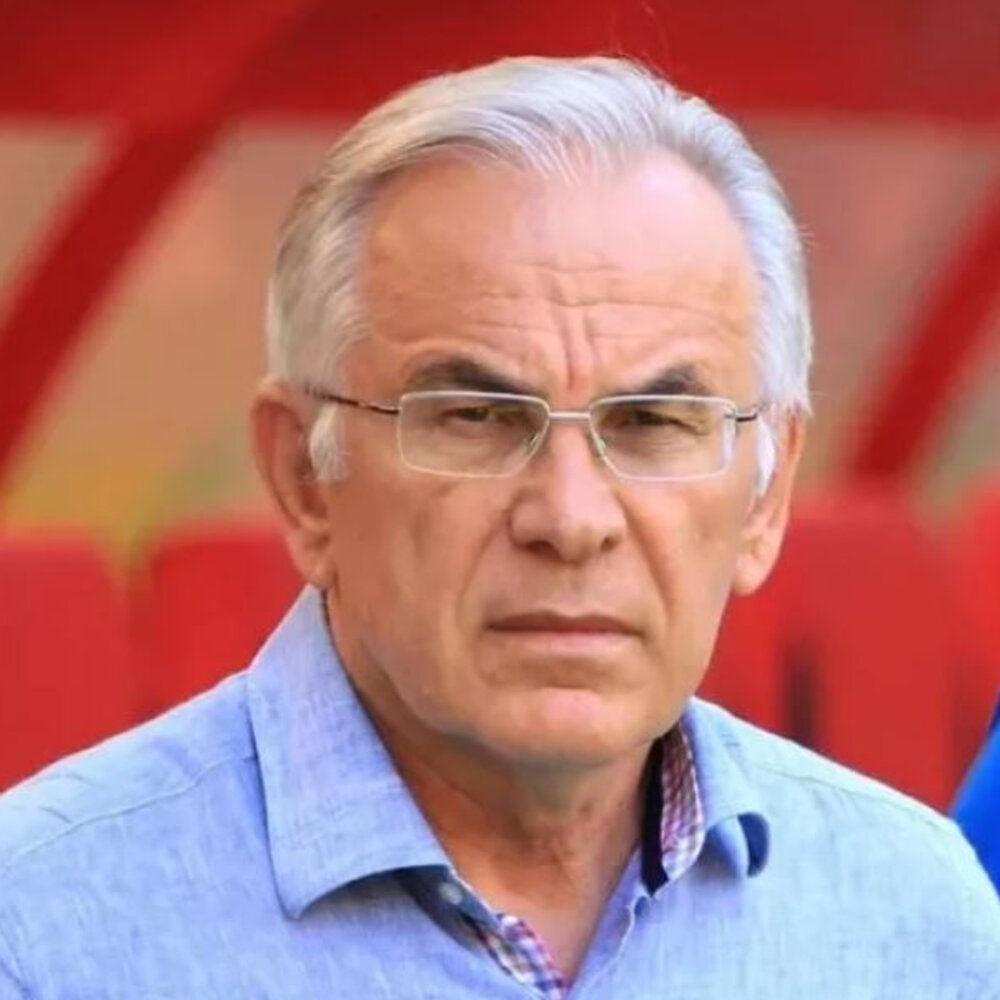 Гаджиев считает, что Дзюба не поможет «Локомотиву» из-за отсутствия команды
