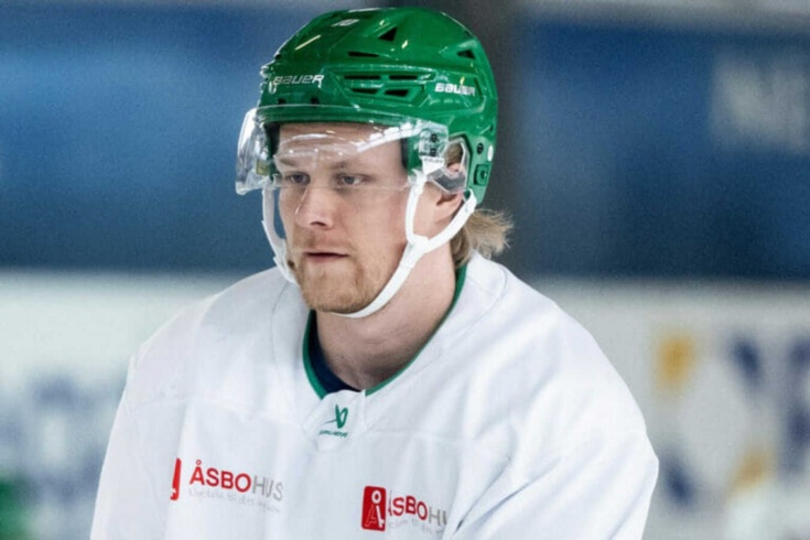 Латвийский хоккеист Аболс назвал выступление в КХЛ «кровавыми деньгами»