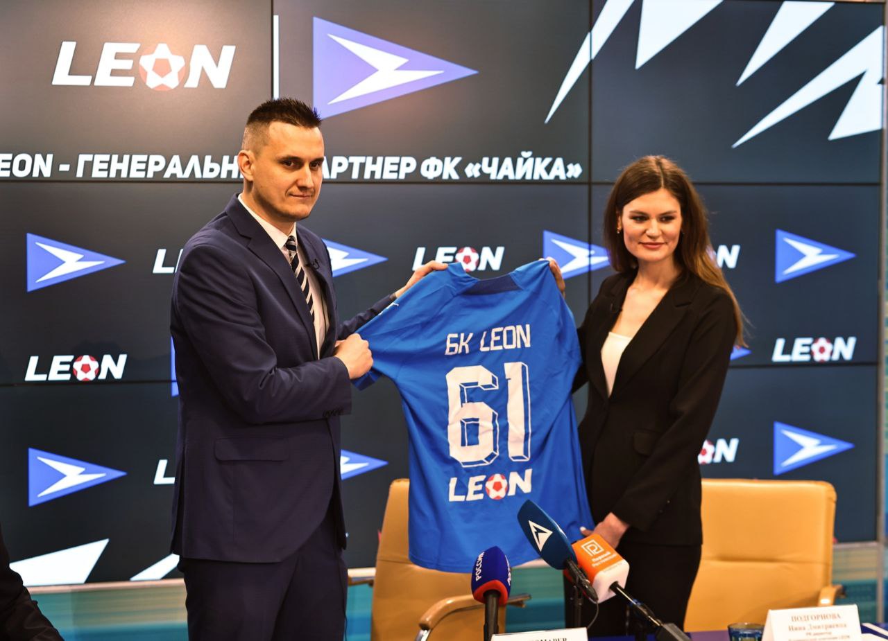 БК LEON стала генеральным партнером ФК «Чайка»