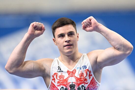 Никита Нагорный выиграл соревнования в опорном прыжке на Играх БРИКС