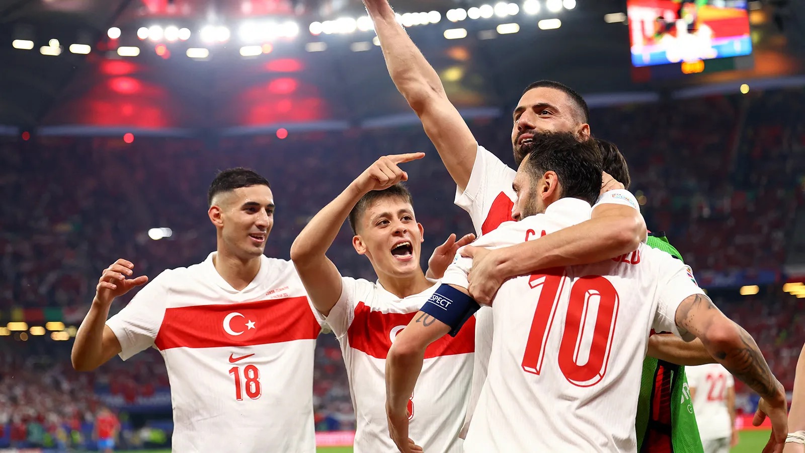Сборная Турции впервые в истории одержала победу в плей-офф Евро в основное время