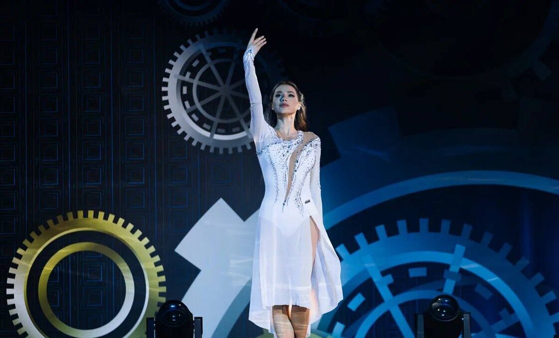 Сменила коньки на балетки: как Алина Загитова участвовала в шоу «Новогодняя история игрушек»