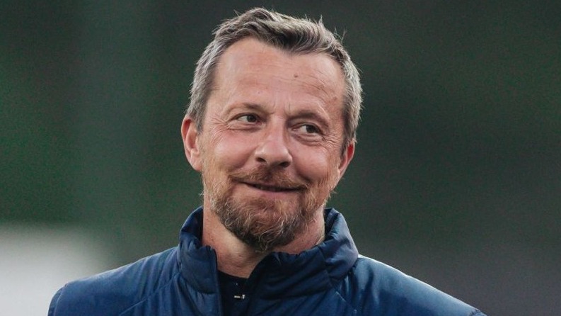 Алпатов представлен футболистам «Динамо» как исполняющий обязанности главного тренера