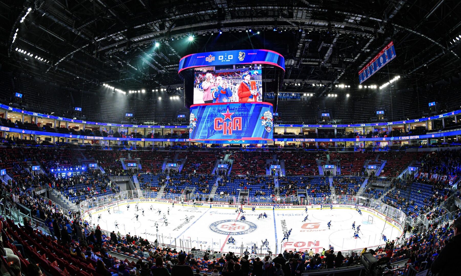 Более 20 тысяч зрителей посетили второй матч СКА на новой арене в Петербурге