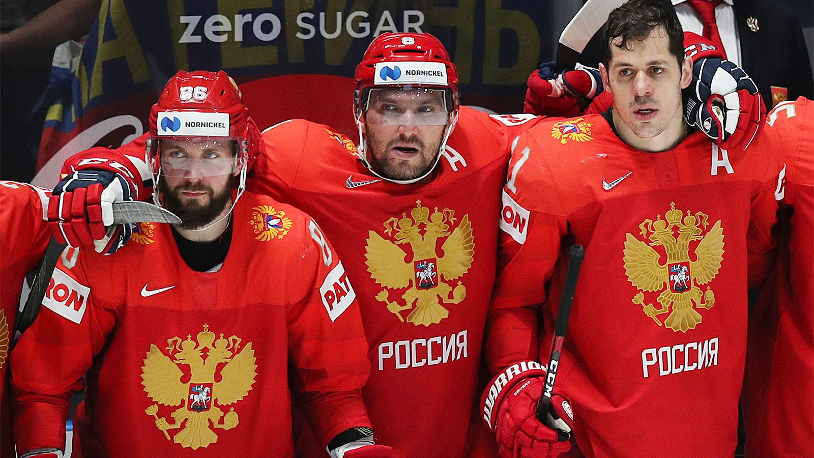 Бирюков заявил, что перестал смотреть ЧМ по хоккею из-за отсутствия россиян