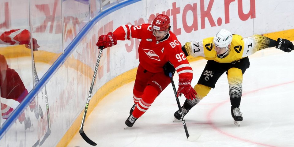 «Северсталь» обеспечила себе место в плей-офф КХЛ, обыграв «Спартак»