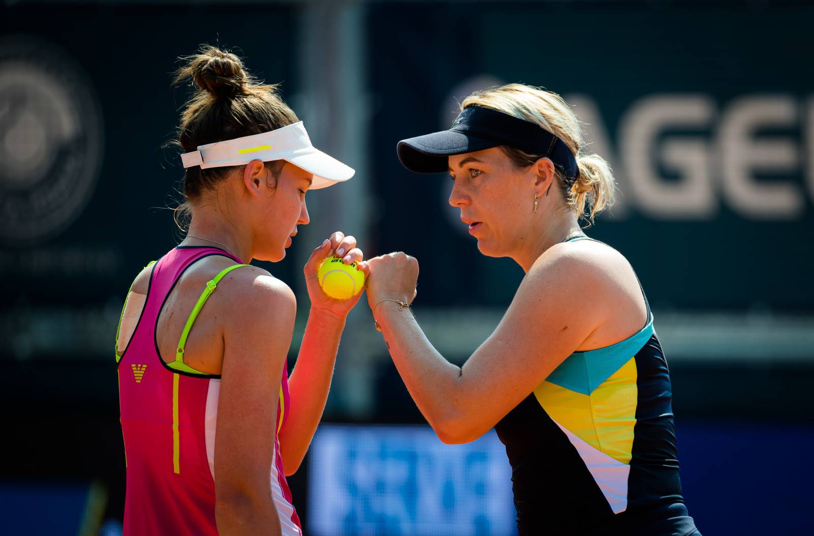 Кудерметова и Павлюченкова отказались от участия в Australian Open в парном разряде