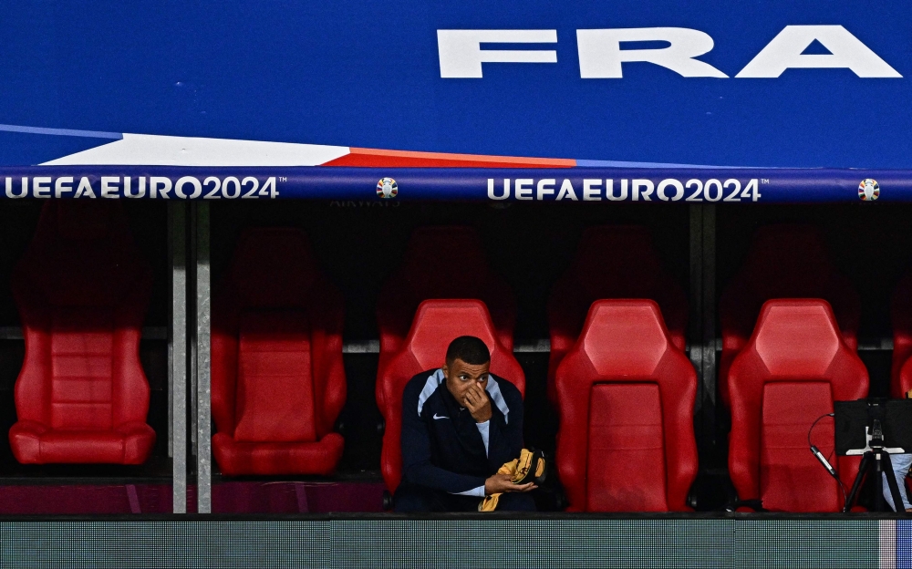Франция и Нидерланды сыграли вничью в матче ЕВРО-2024, Мбаппе не вышел на поле